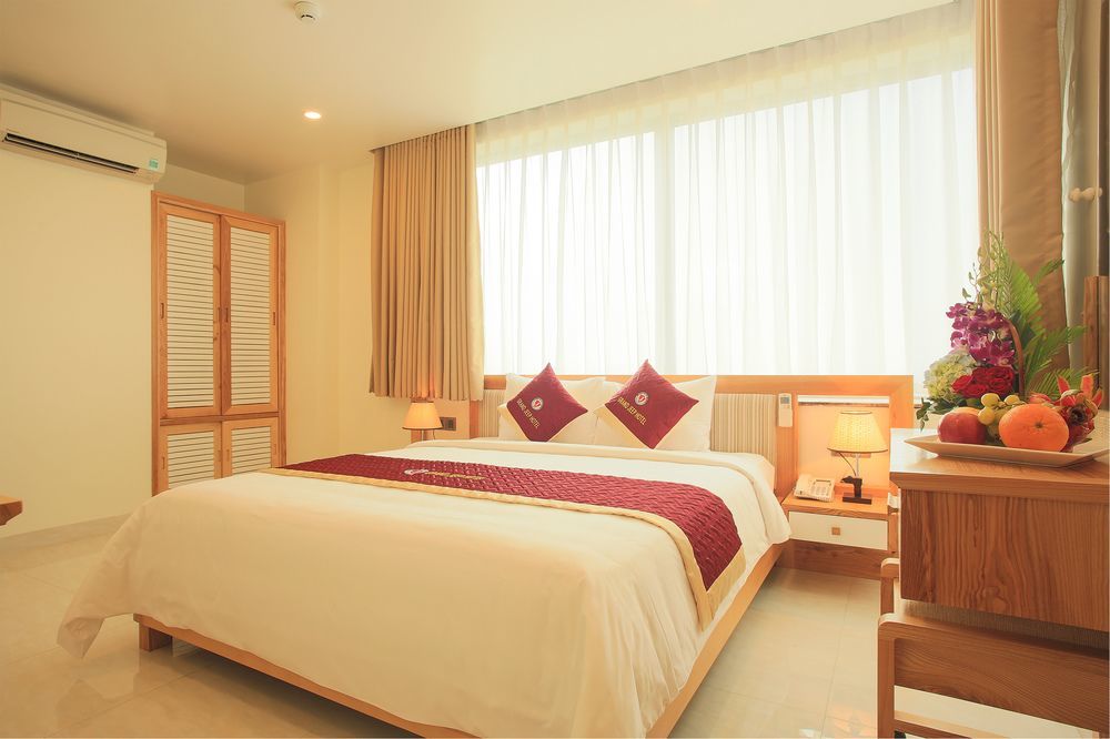 Grand Jeep Hotel Da Nang Buitenkant foto
