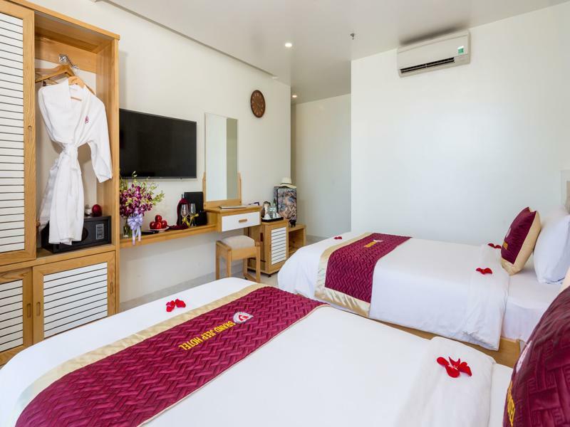 Grand Jeep Hotel Da Nang Buitenkant foto